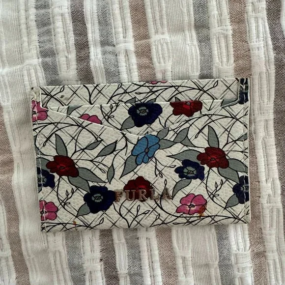 [NWOT] Furla White Floral Leather Card Holder - Picture 2 of 4